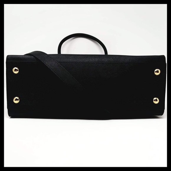 Michael Kors Hamilton Large Saffiano Leather Tote Black With Gold - Picture 12 of 16